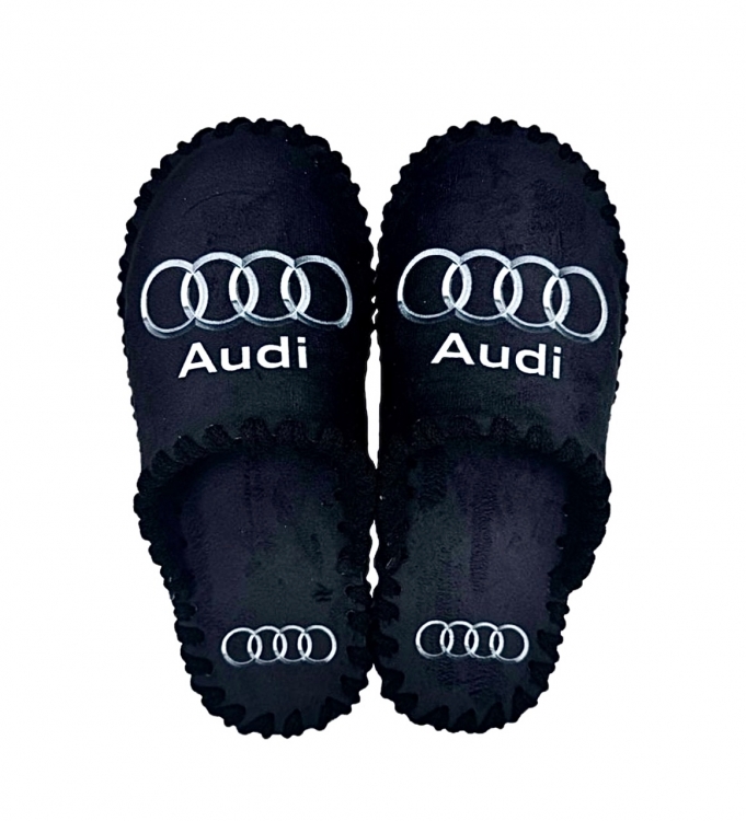 Домашні капці Audi